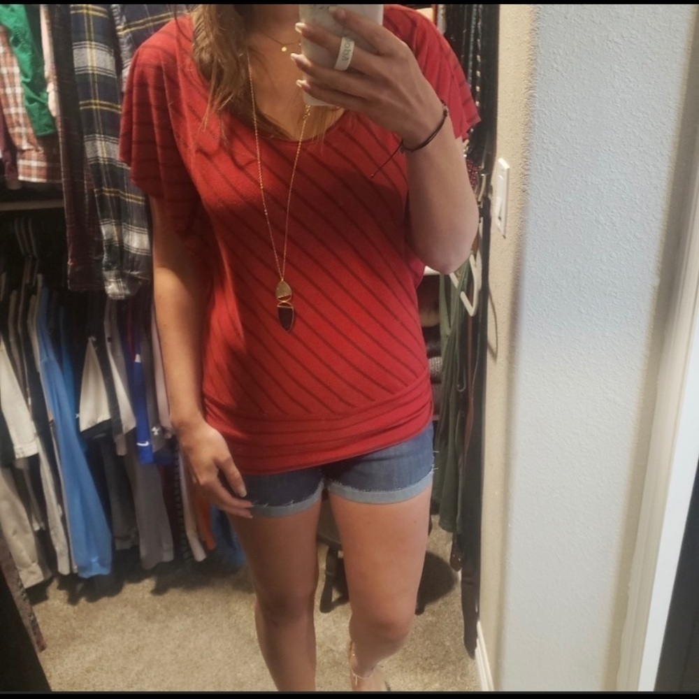 Studio Y Red Striped Top, Size Small - Picture 3 of 3